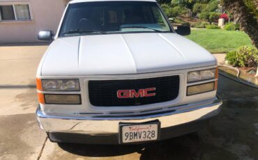 Gmc-suburban-1500-1994-white-4