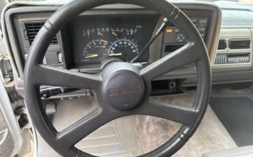 Gmc-suburban-1500-1994-white-7