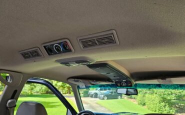 Gmc-suburban-1500-1996-black-18