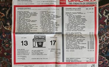 Gmc-suburban-1500-1996-black-20