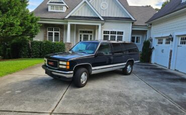 Gmc-suburban-1500-1996-black