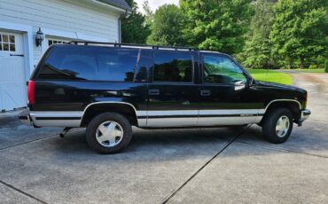 Gmc-suburban-1500-1996-black-4