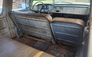 Gmc-suburban-1960-5