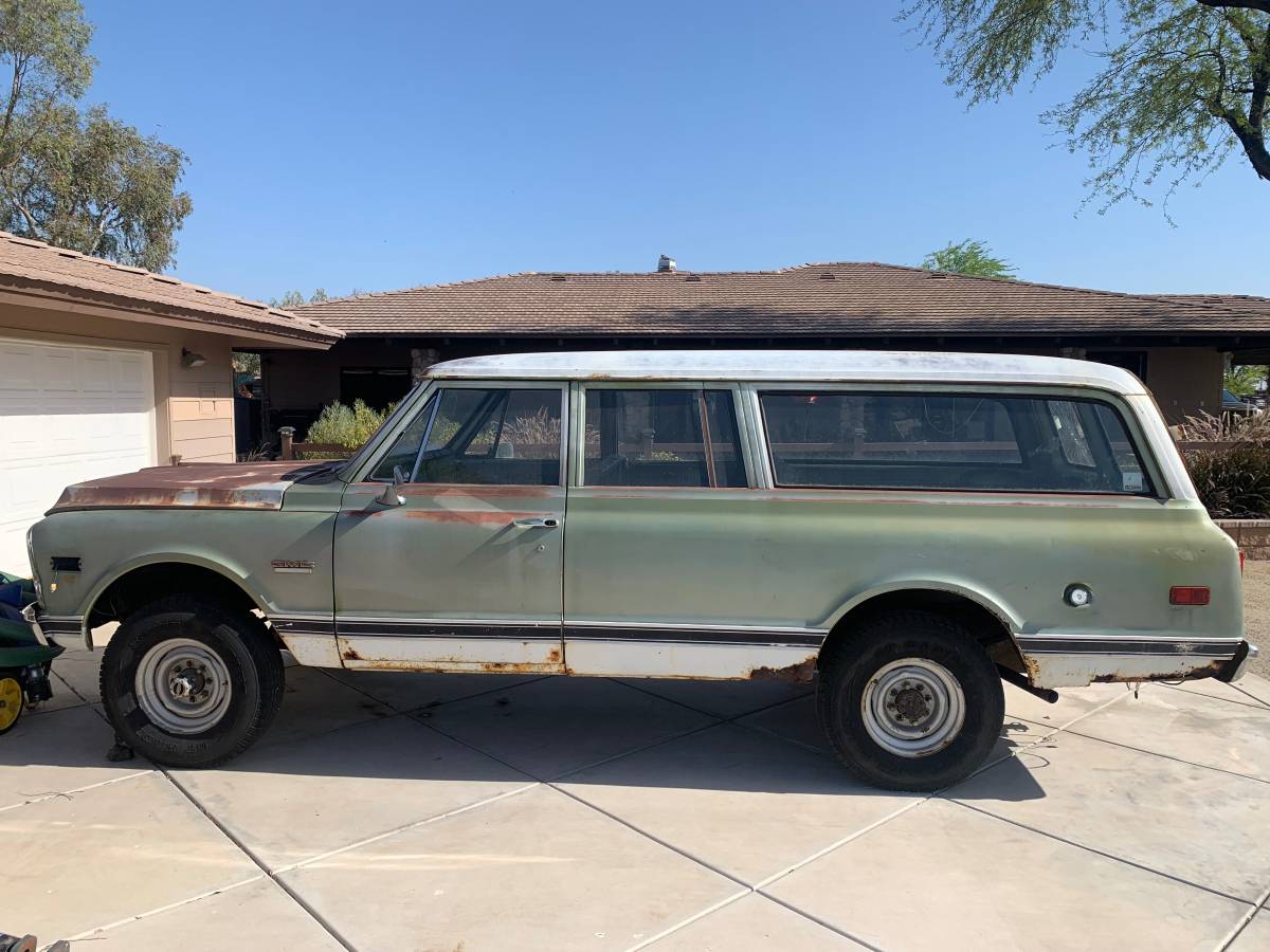 Gmc-suburban-1972-green-2