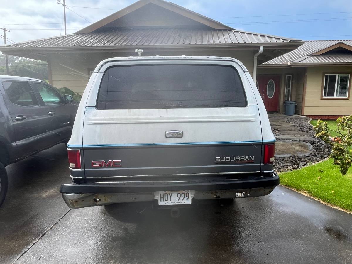 Gmc-suburban-1989-1
