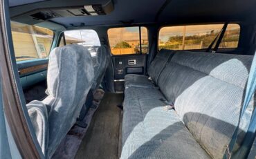 Gmc-suburban-1989-4
