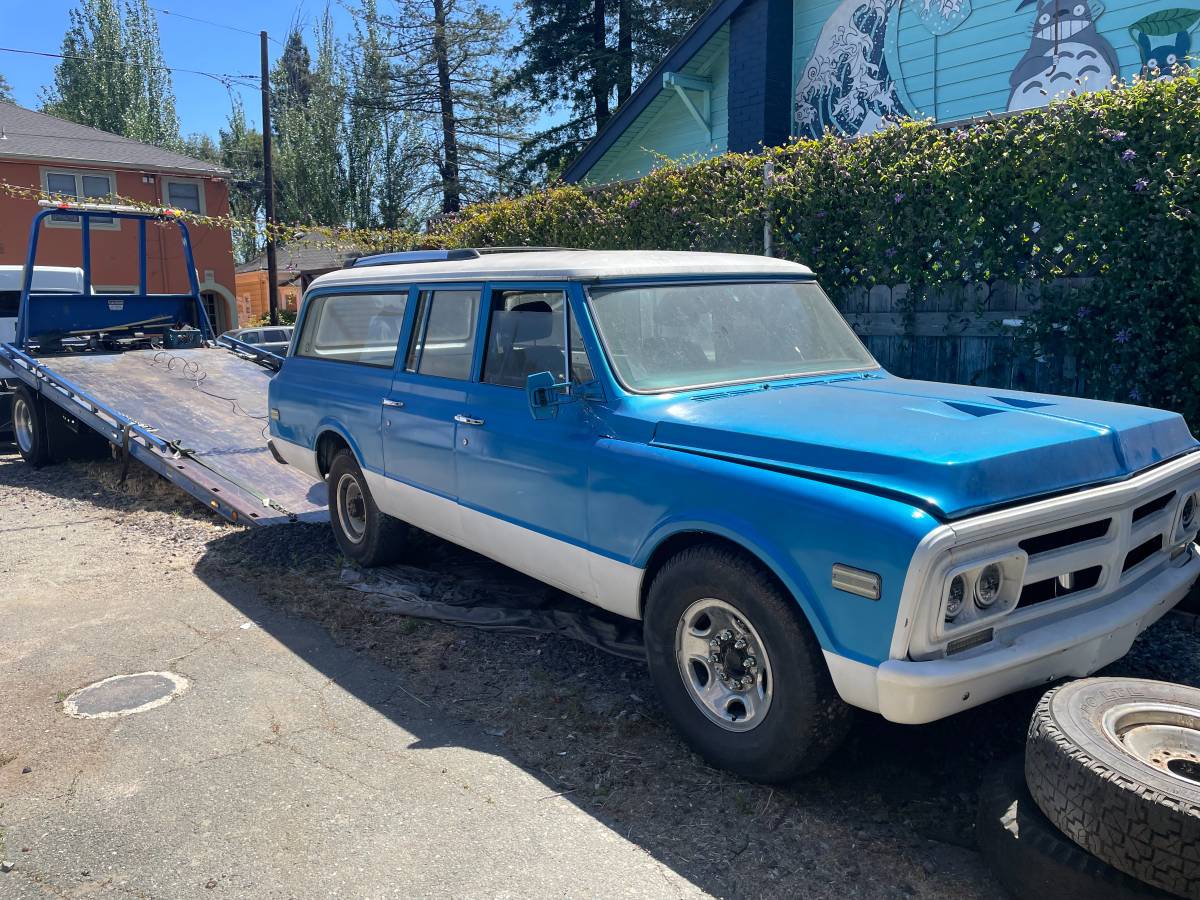 Gmc-suburban-2500-1972-2