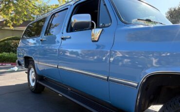 Gmc-suburban-2500-diesel-1986-23