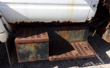 Gmc-topkick-c6-diesel-1995-white-15