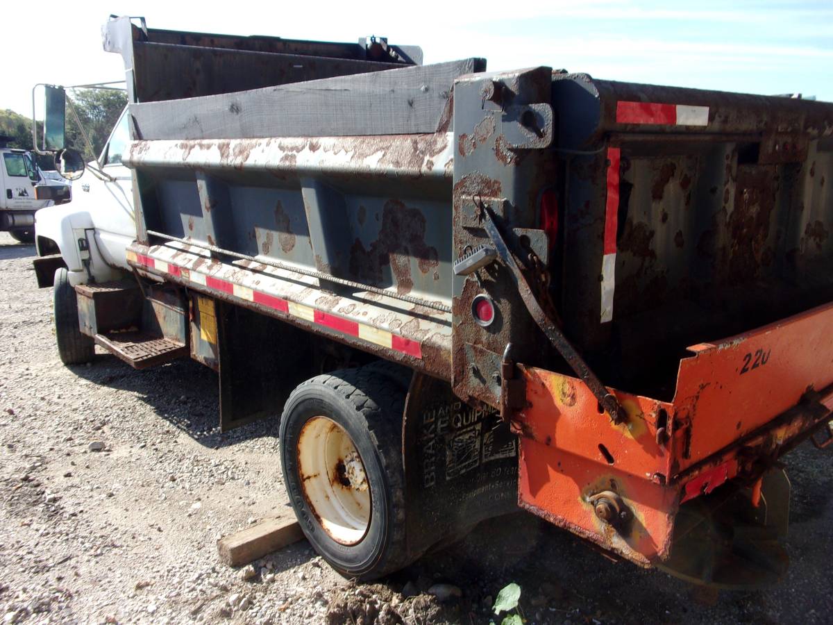 Gmc-topkick-c6-diesel-1995-white-3