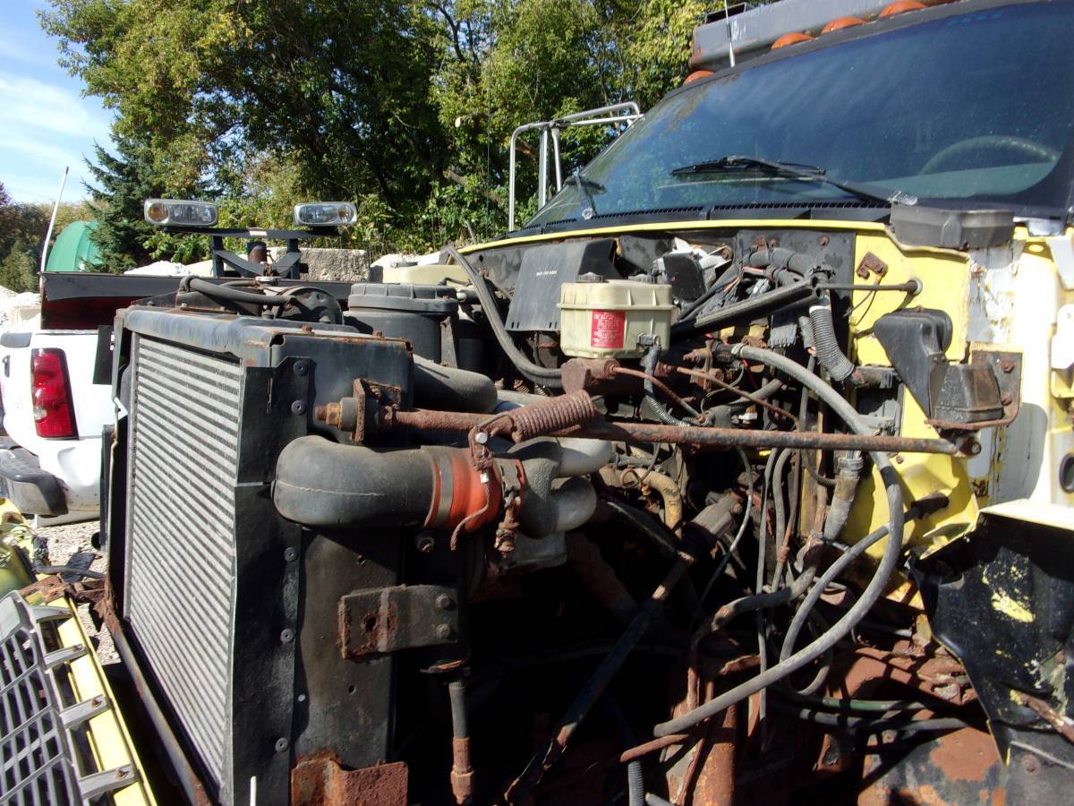 Gmc-topkick-c6-diesel-1995-white-7