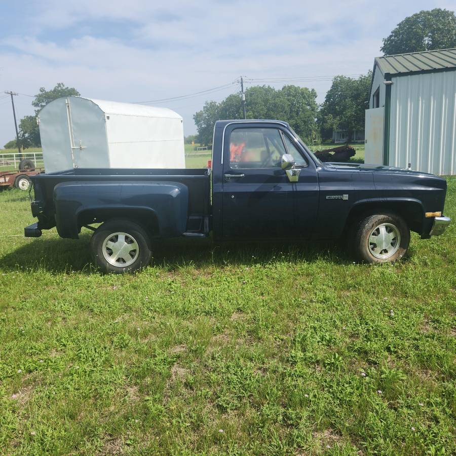 Gmc-truck-1982-blue-1
