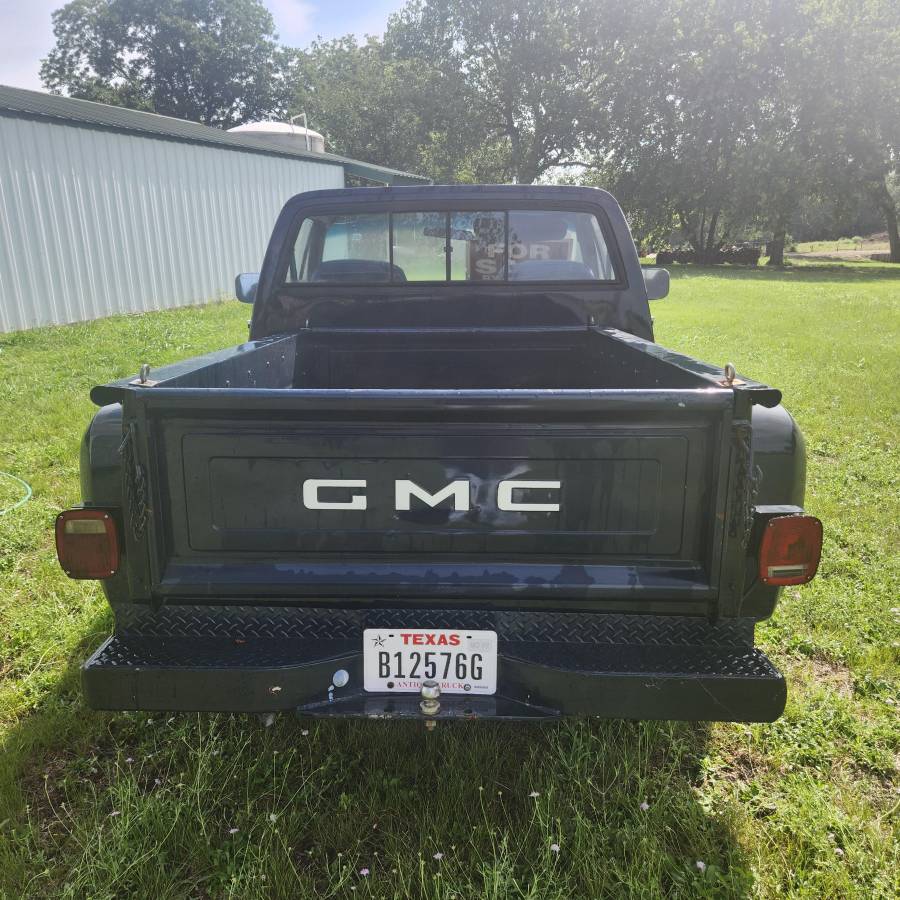 Gmc-truck-1982-blue-3