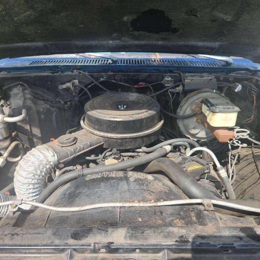 Gmc-truck-1982-blue-4