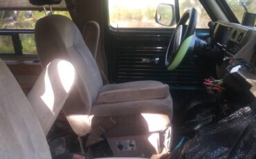 Gmc-vandura-1995-green-12