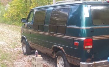 Gmc-vandura-1995-green-19