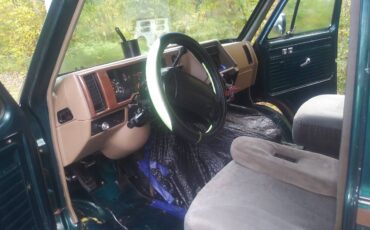 Gmc-vandura-1995-green-5