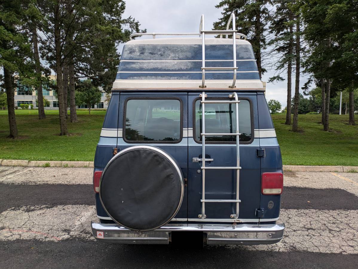 Gmc-vandura-2500-1987-blue-11