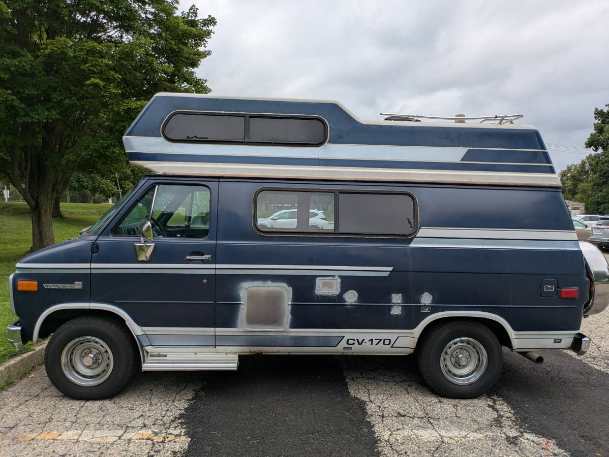 Gmc-vandura-2500-1987-blue-9
