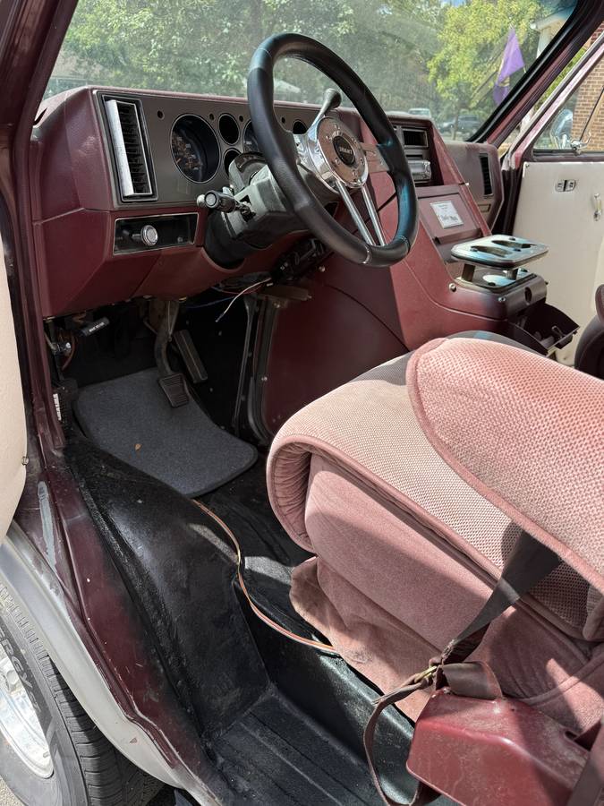 Gmc-vandura-2500-1989-10