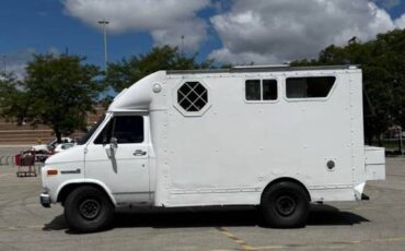 Gmc-vandura-3500-1994-white-13