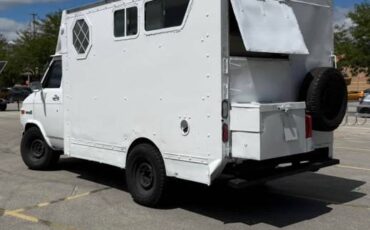 Gmc-vandura-3500-1994-white-14
