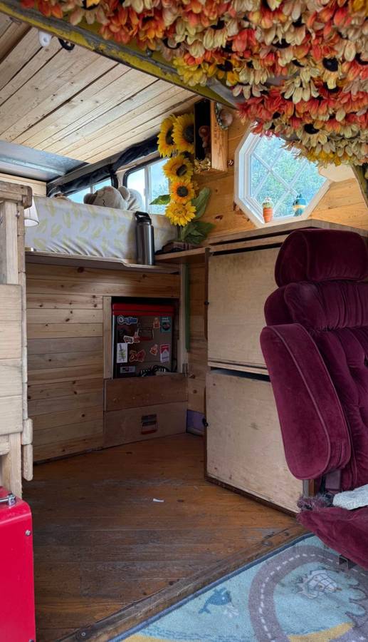 Gmc-vandura-3500-1994-white-7