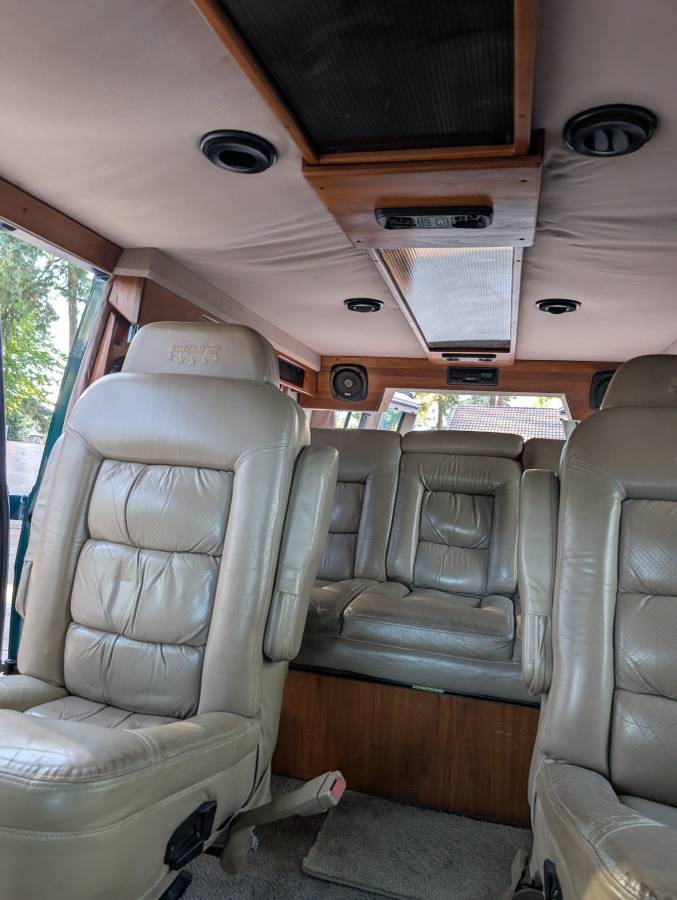 Gmc-vandura-conversion-by-starcraft-1995-green-1