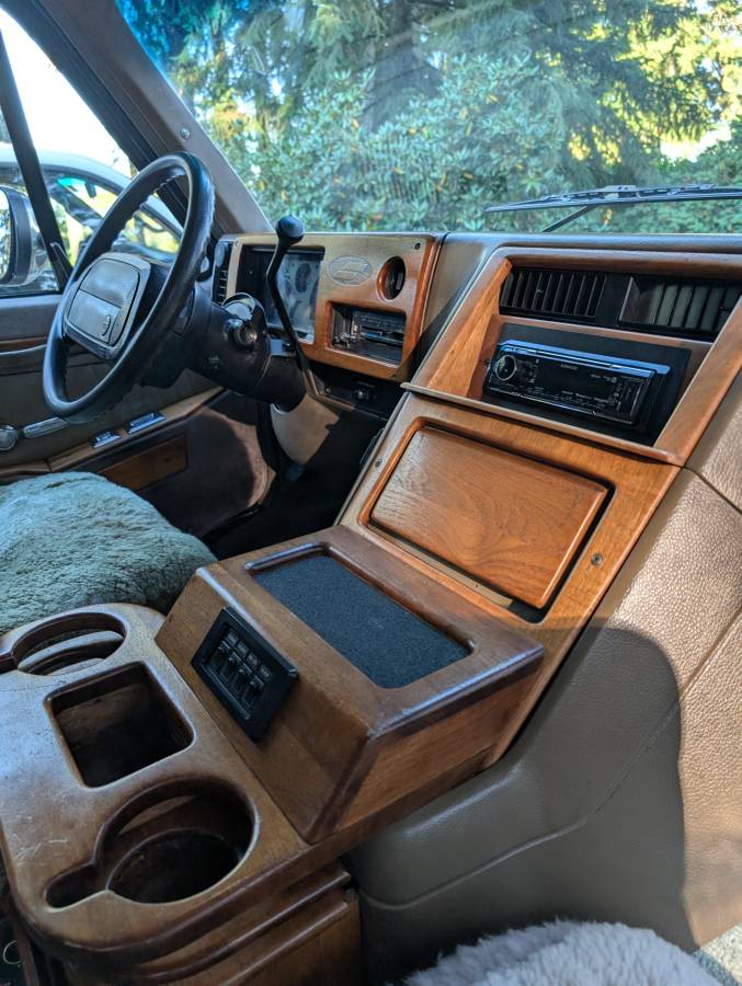 Gmc-vandura-conversion-by-starcraft-1995-green-2