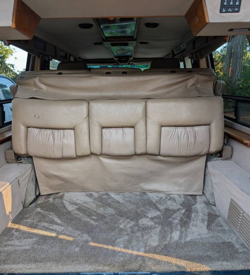 Gmc-vandura-conversion-by-starcraft-1995-green-5