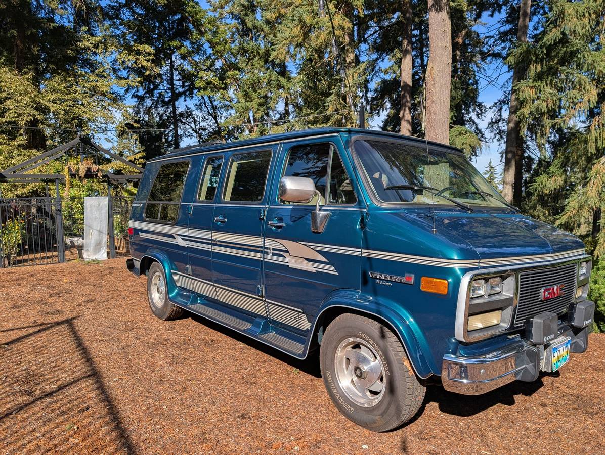 Gmc-vandura-conversion-by-starcraft-1995-green-8