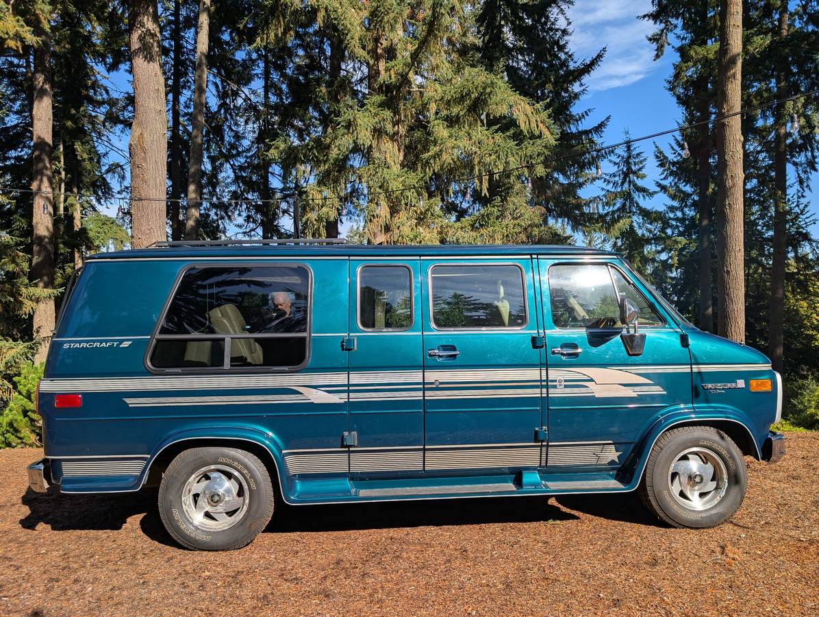Gmc-vandura-conversion-by-starcraft-1995-green-9