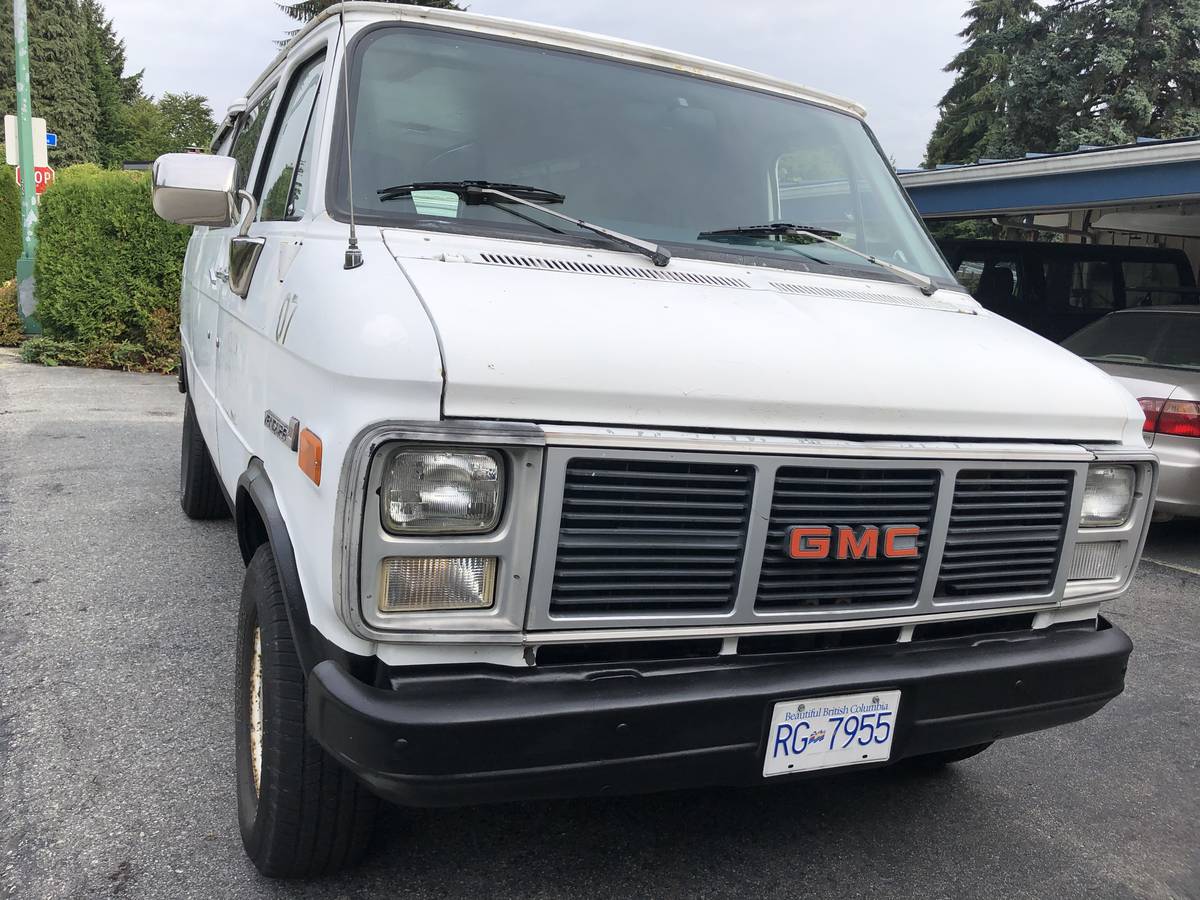 Gmc-vandura-g2500-1991-white-2