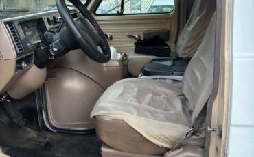 Gmc-vandura-g3500-1995-white-2