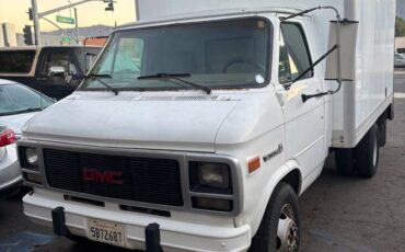 Gmc-vandura-g3500-1995-white
