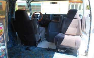 Gmc-ventura-1976-white-13