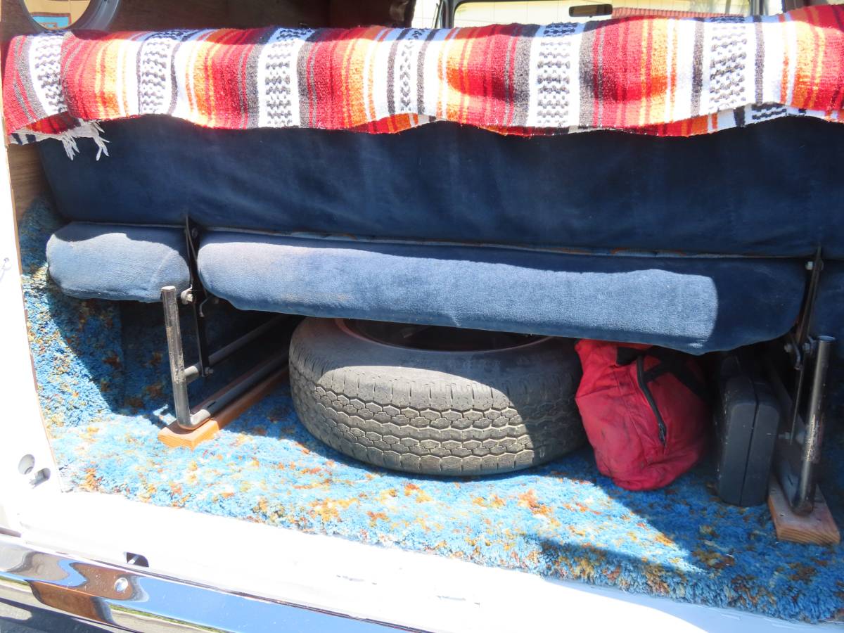 Gmc-ventura-1976-white-6