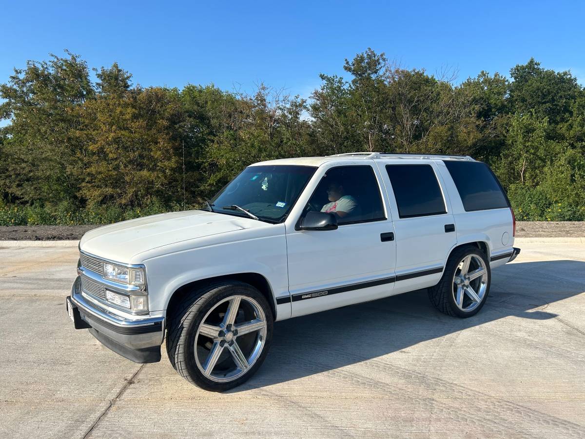 Gmc-yukon-1995-10