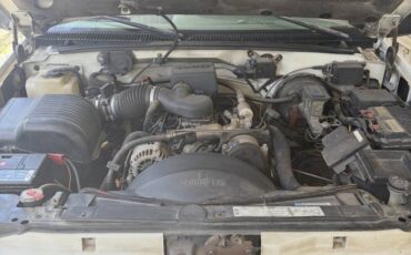 Gmc-yukon-1996-white-3