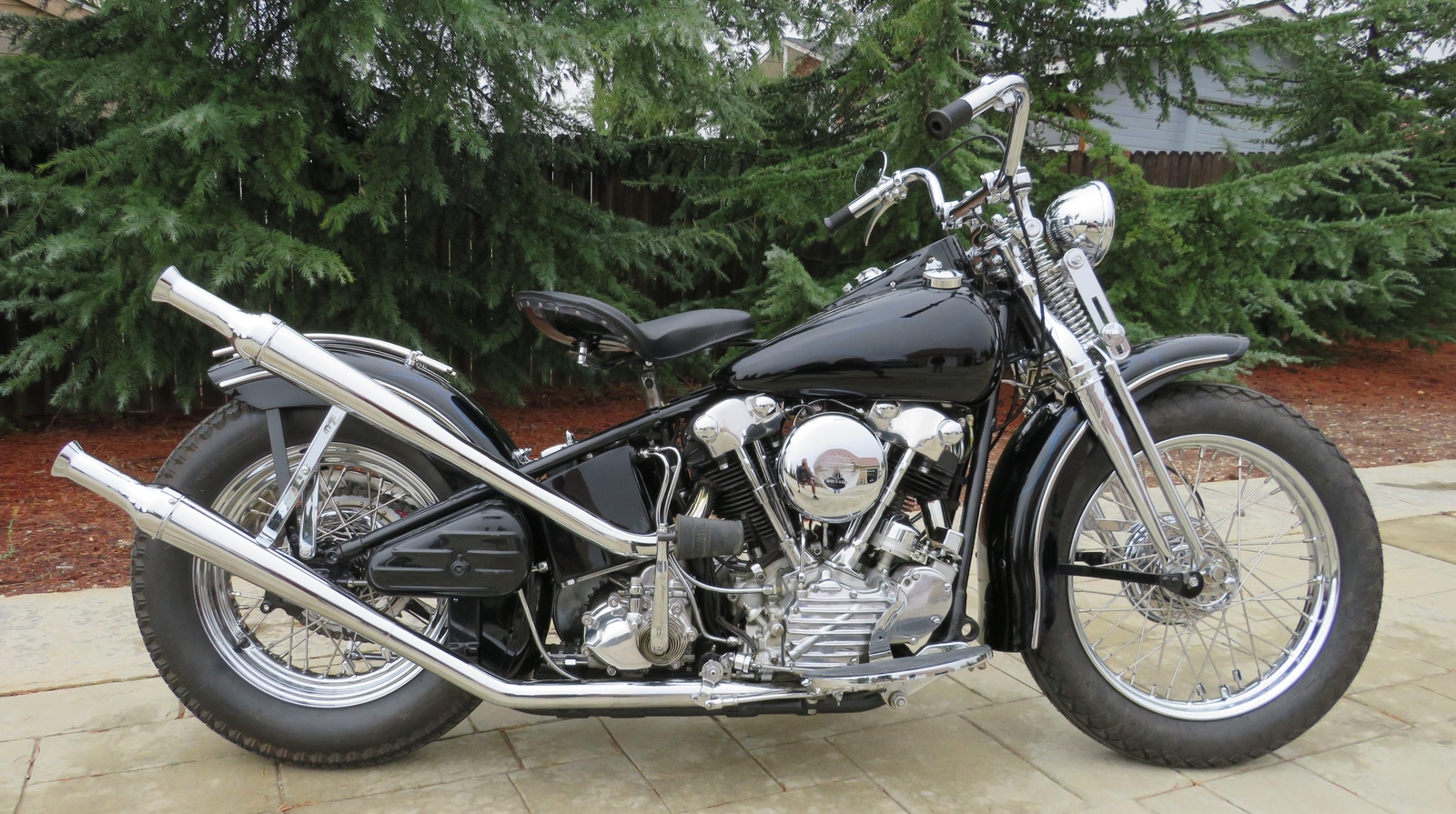 Harley-Davidson-FL-1941-1