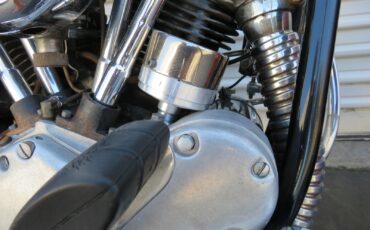 Harley-Davidson-FL-1965-28