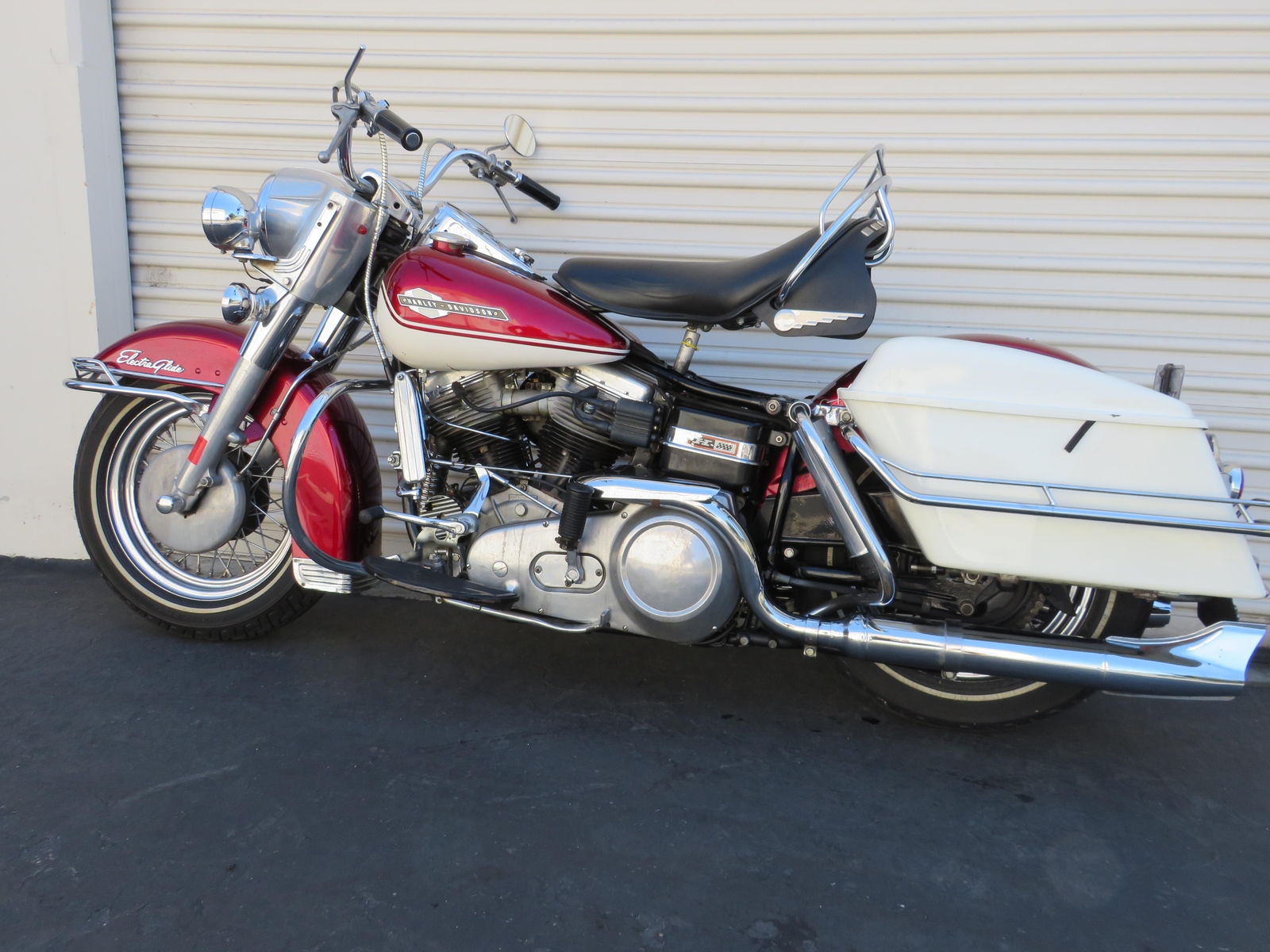 Harley-Davidson-FL-1965-3