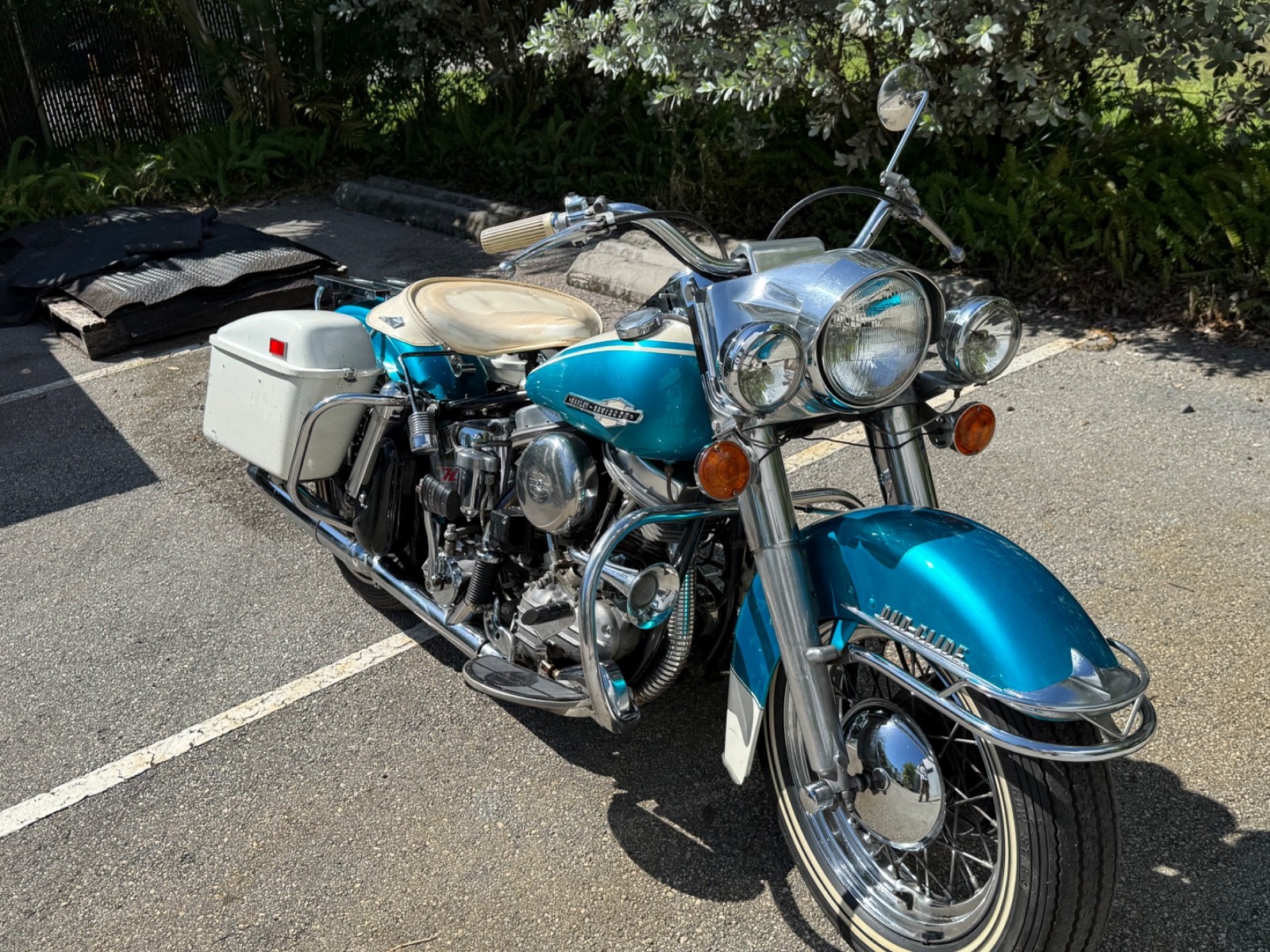 Harley-Davidson-FLH-1963-37