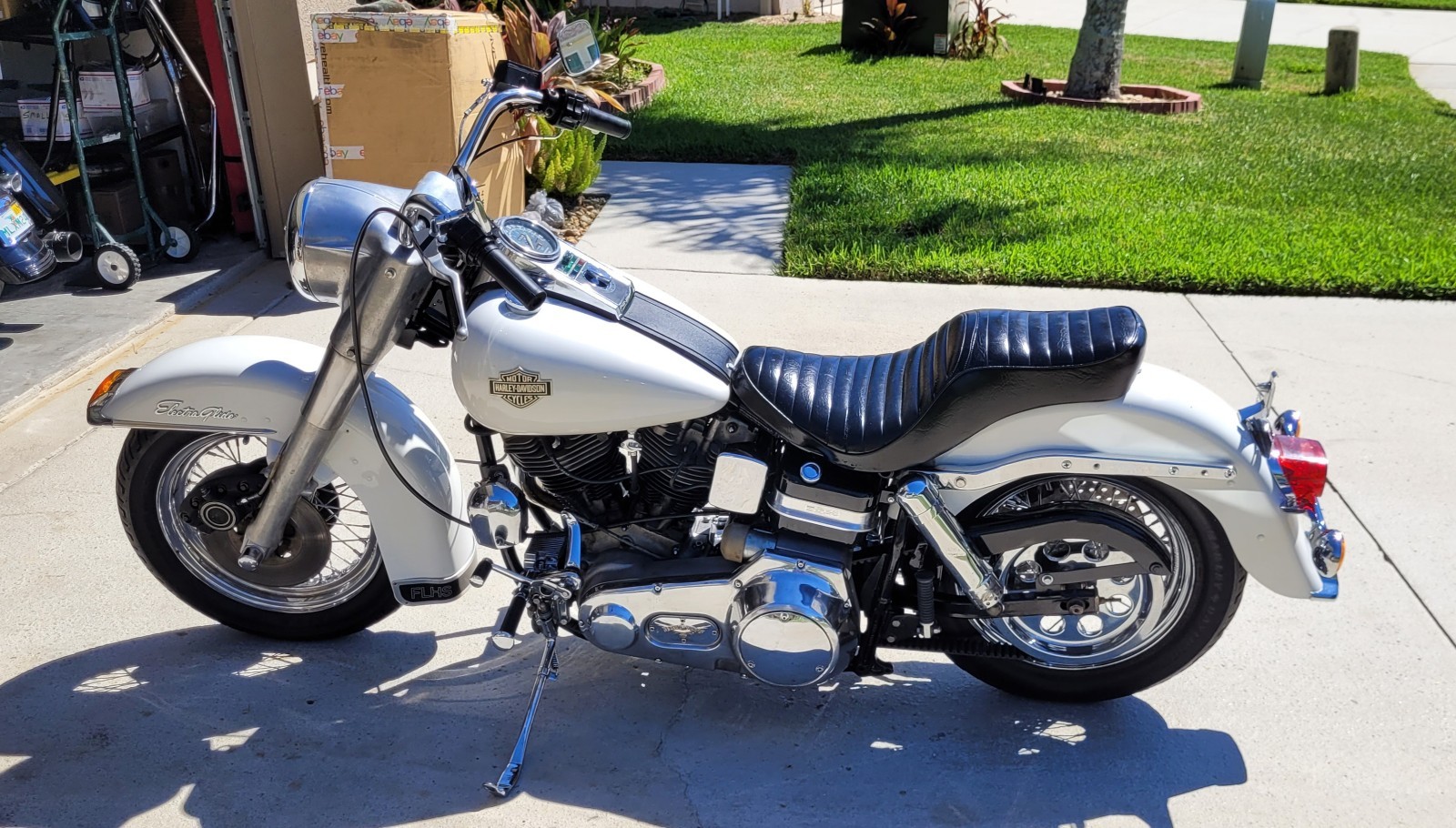 Harley-Davidson-FLHS-Electra-Glide-Sport-1983-1