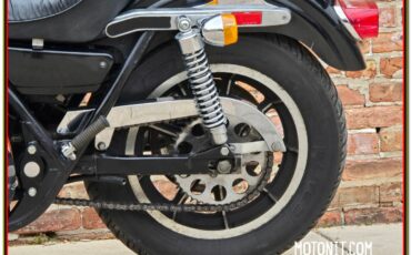 Harley-Davidson-FXR-1982-20