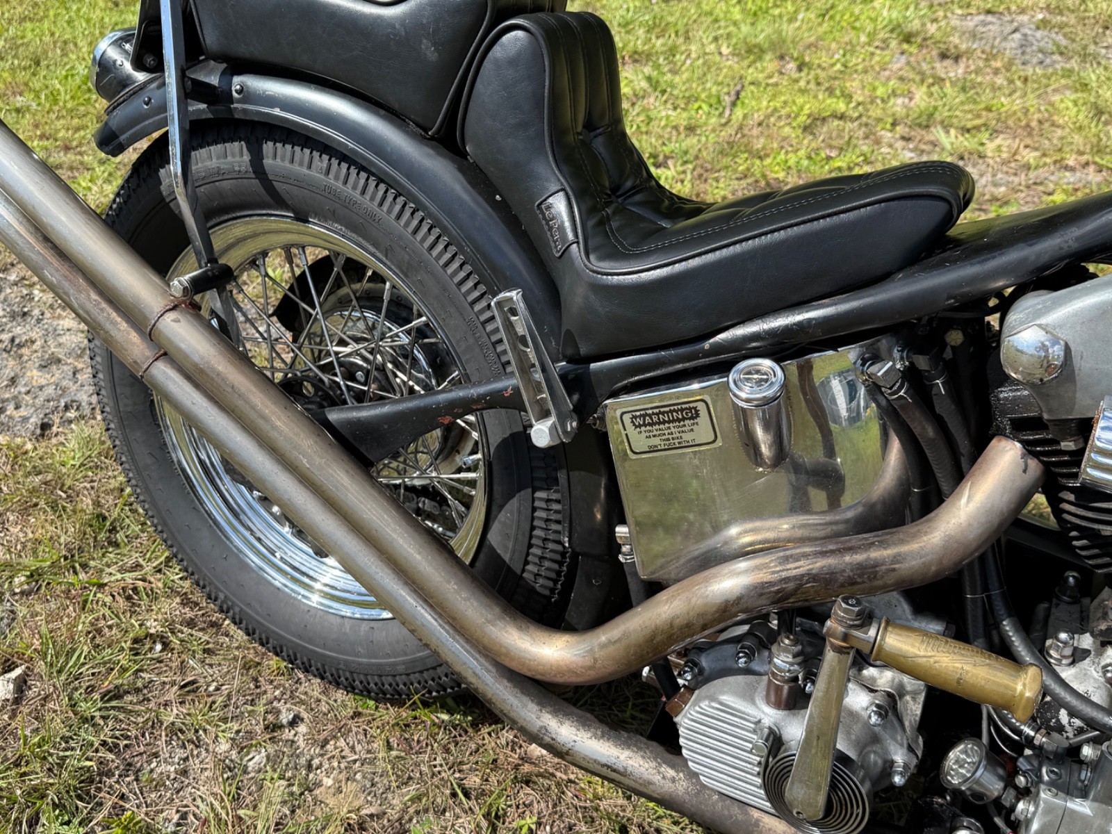 Harley-Davidson-Knucklehead-FL-1947-17