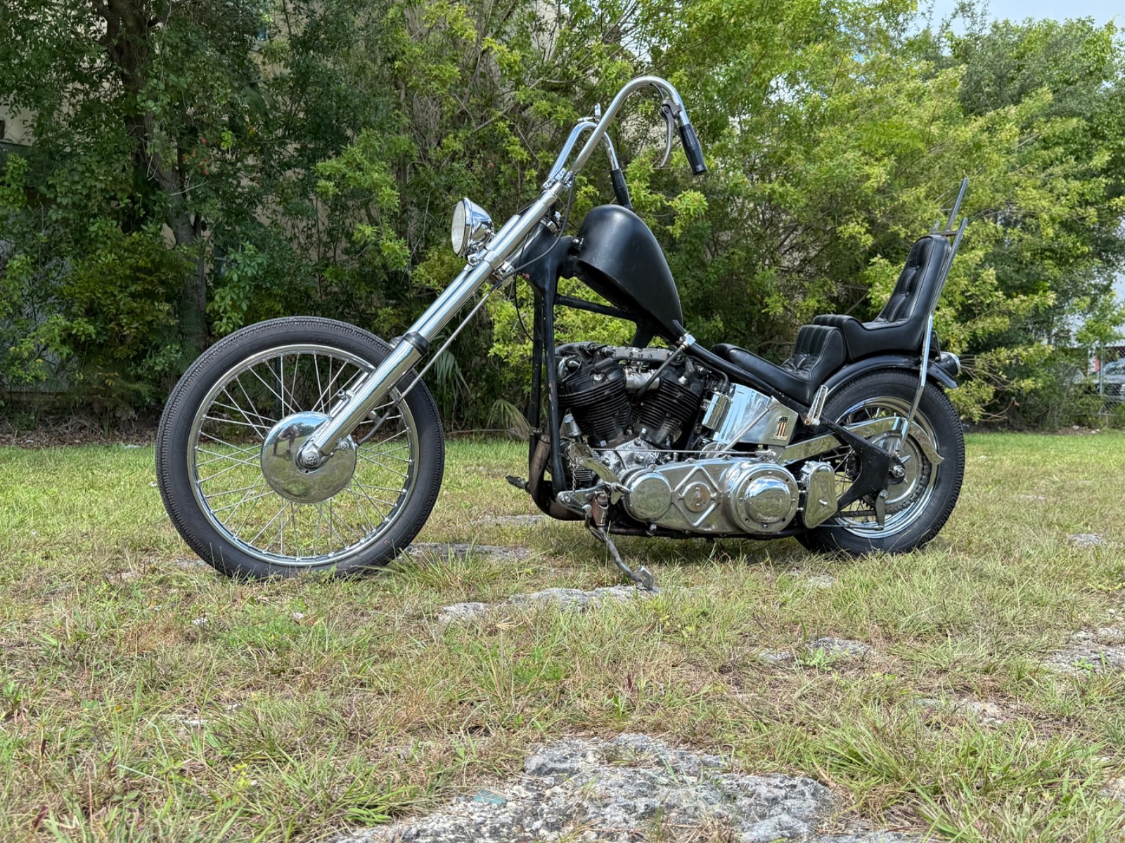 Harley-Davidson-Knucklehead-FL-1947-23