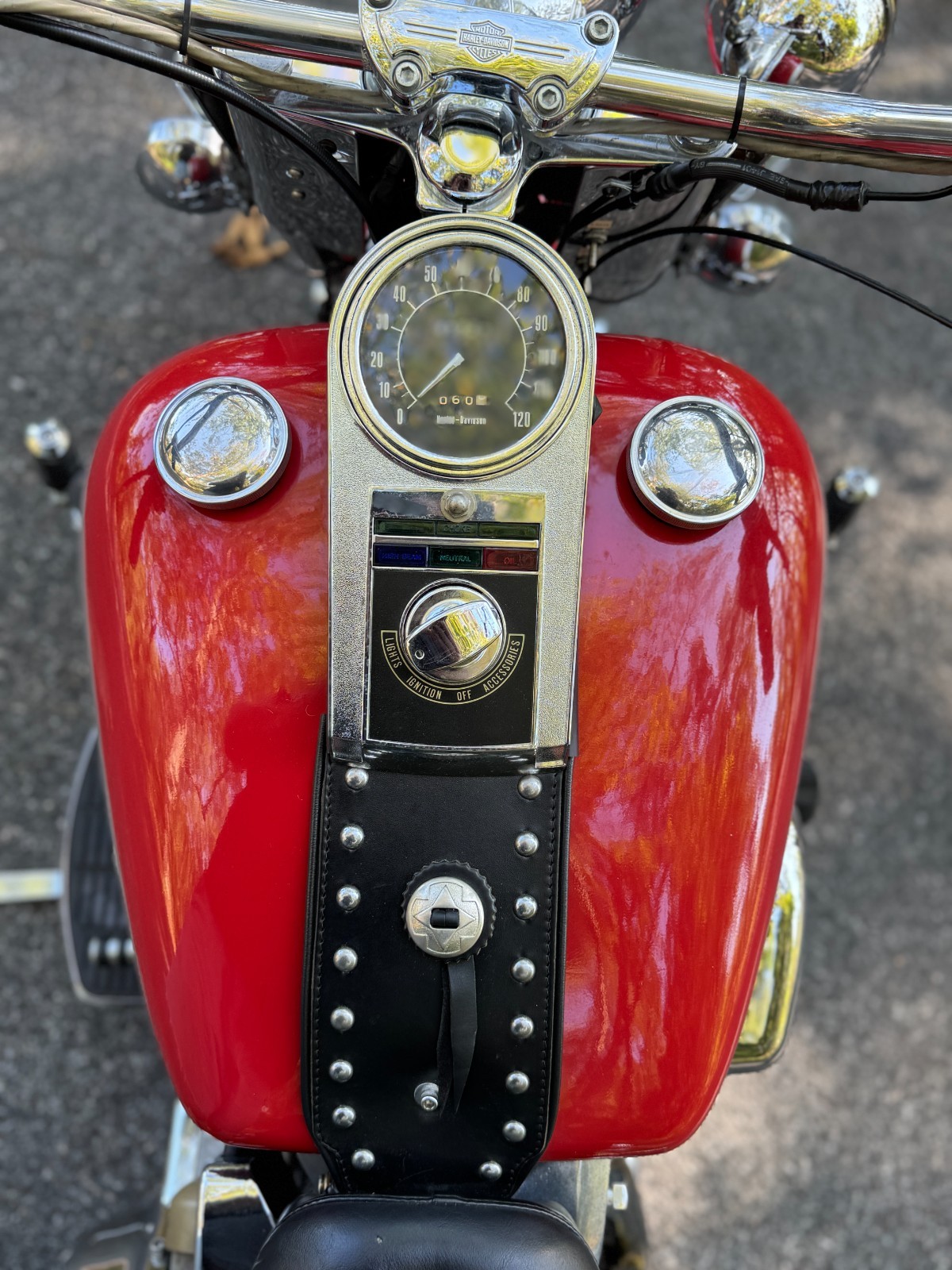 Harley-Davidson-Softail-1973-14