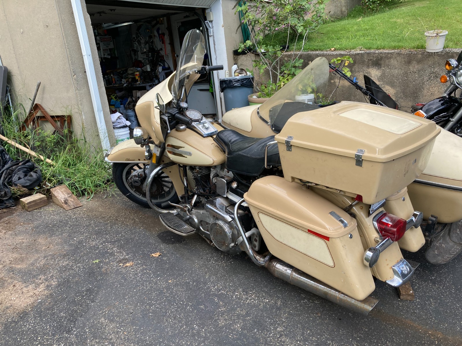 Harley-Davidson-Touring-1979-3