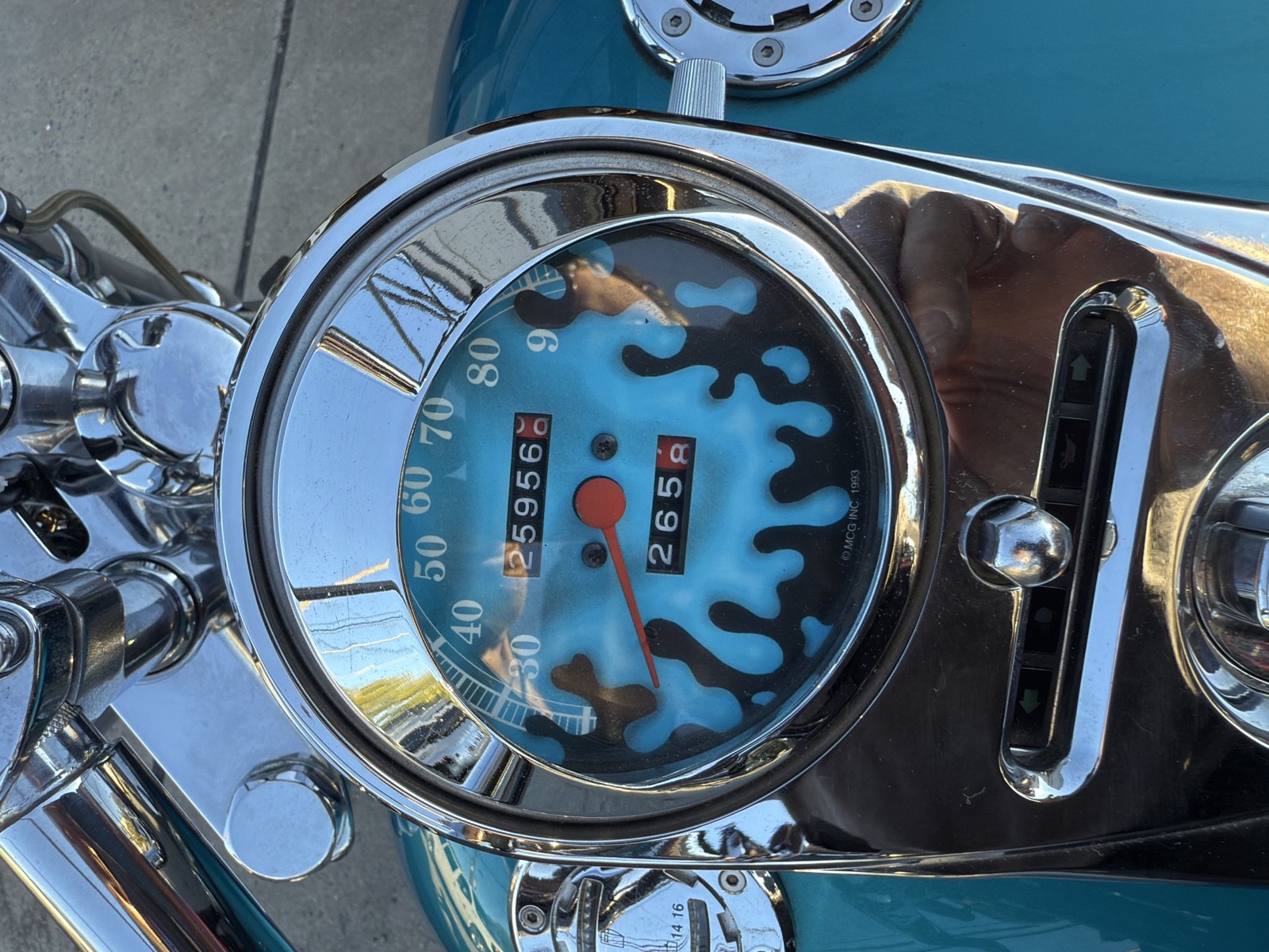 Harley-Davidson-Wide-Glide-1994-3